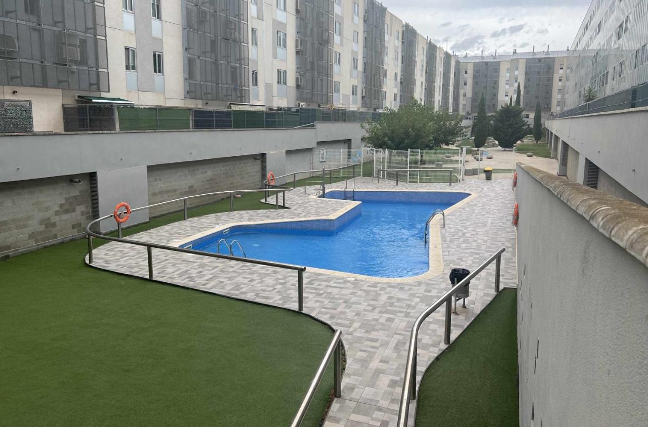 Murohouse Apartamento Con Piscina Zaragoza Bagian luar foto