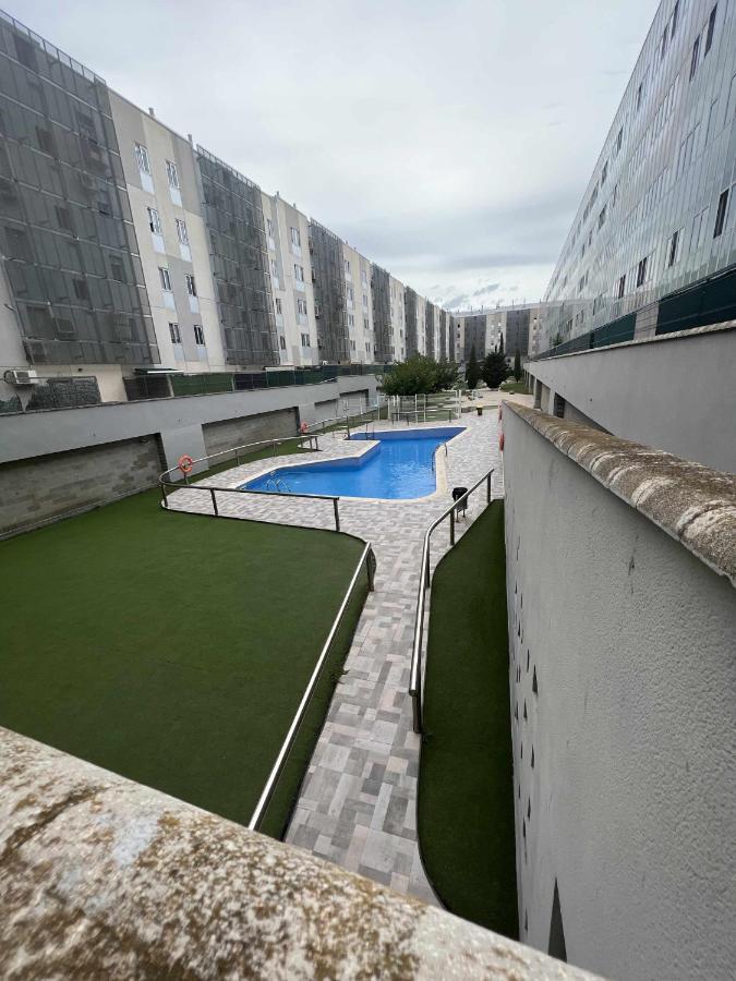Murohouse Apartamento Con Piscina Zaragoza Bagian luar foto